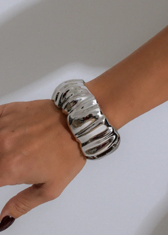 Chrome Wave Bracelet Silver