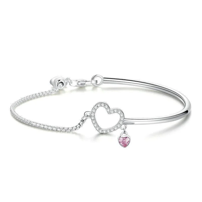 Heart Charm Bracelet in Sterling Silver