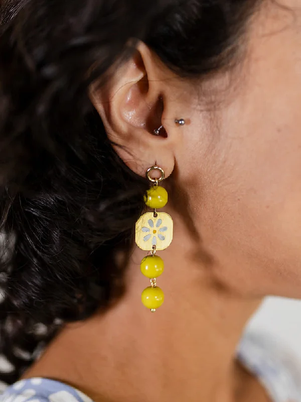 Painted Daisy Dangle Earrings - Chartreuse