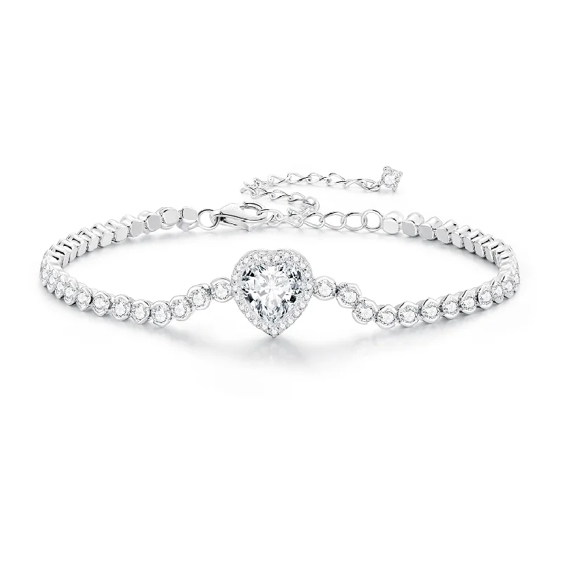 Sparkling Heart Bracelet