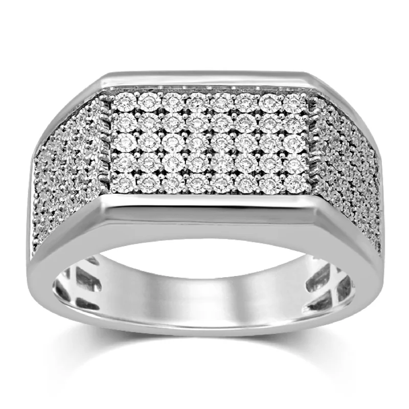 1/4 CTW Diamond Illusion Set Ring in Sterling Silver