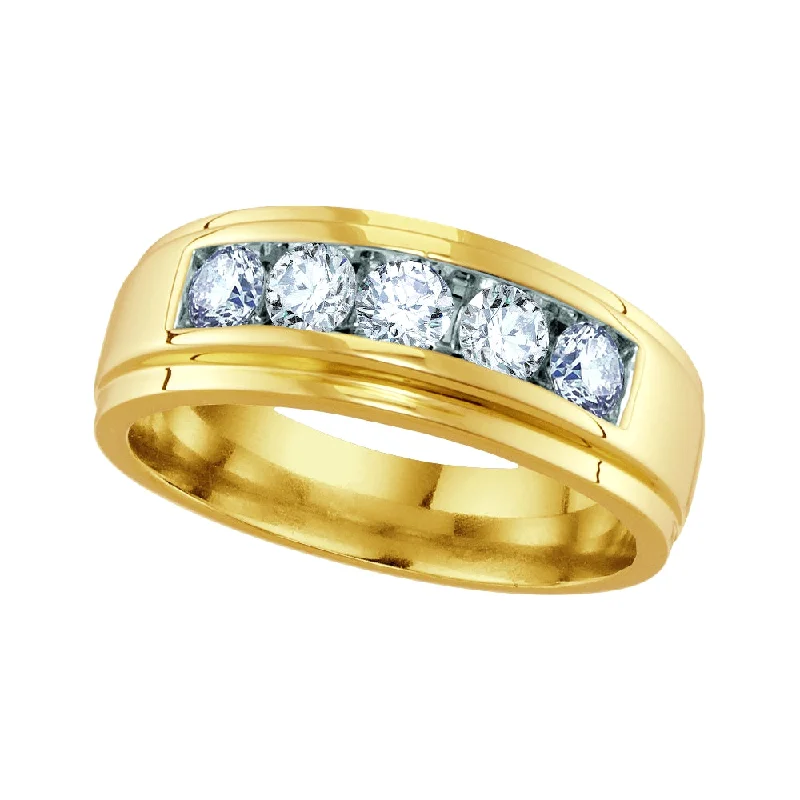 1/4 CTW Diamond Wedding Ring in 10KT Yellow Gold