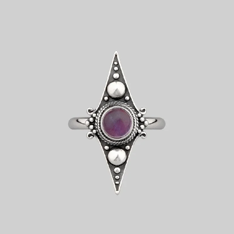 BALANCE. Amethyst Equilibrium Gemstone Ring - Silver