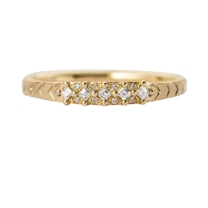 Limited-Time Jewelry Sale – Don't Miss These Deals Engraved Chevron Pattern Wedding Band with Carre Diamonds