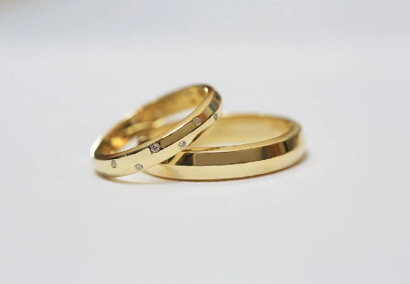 Noel Gold Wedding Ring Set, Diamond Wedding Set