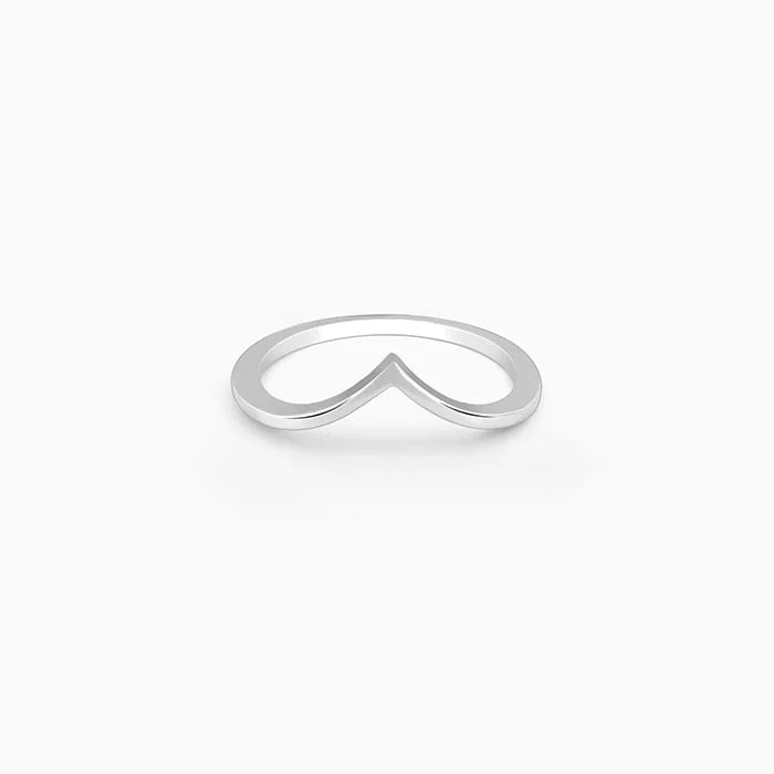 Silver Sleek Vanki Ring