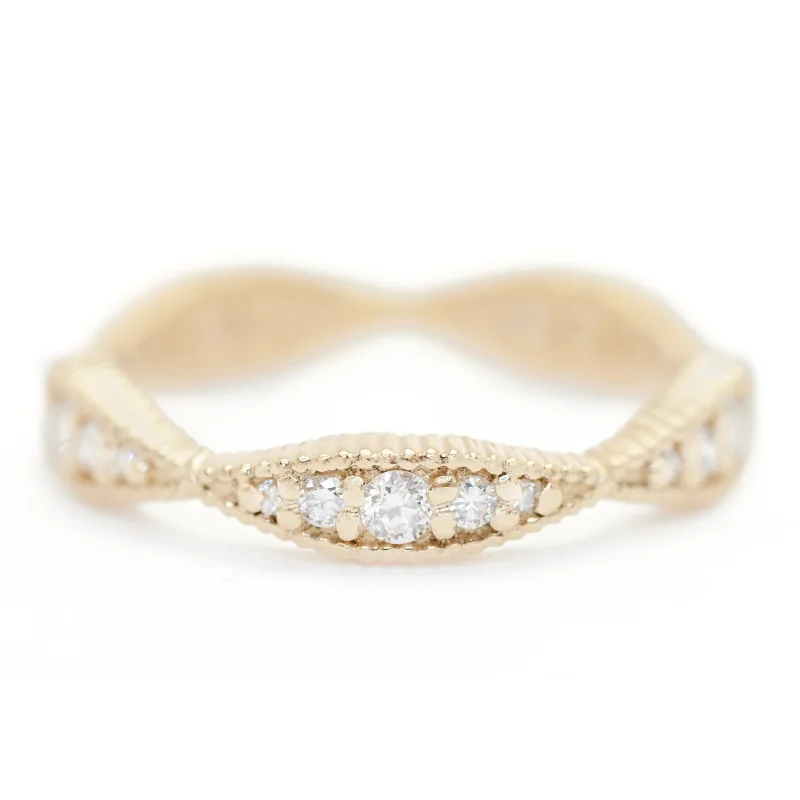 Bold And Beautiful Jewelry Now At Irresistible Prices Ribbed Nestle Eternity Band - l8k Yellow Gold + Diamonds (.35 ctw)