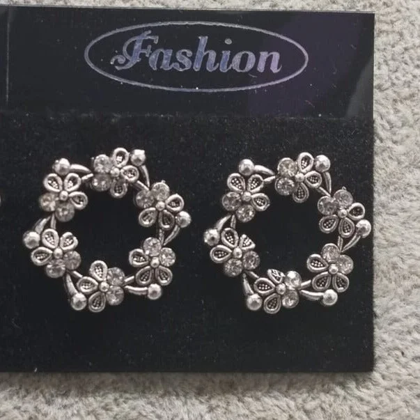 Affordable Elegance – Premium Jewelry At Special Prices Tahura Oxidised Plated Stud Earrings