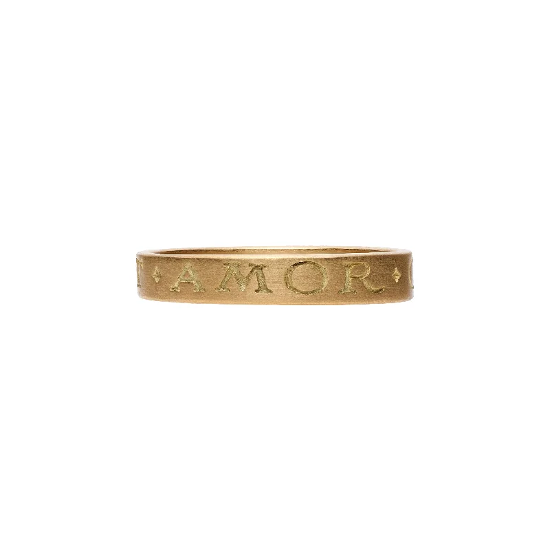 Luxury Jewelry Sale – Sparkle For Less Gabriella Kiss 18k Band Ring Inscribed with "Omnia Vincit Amor"